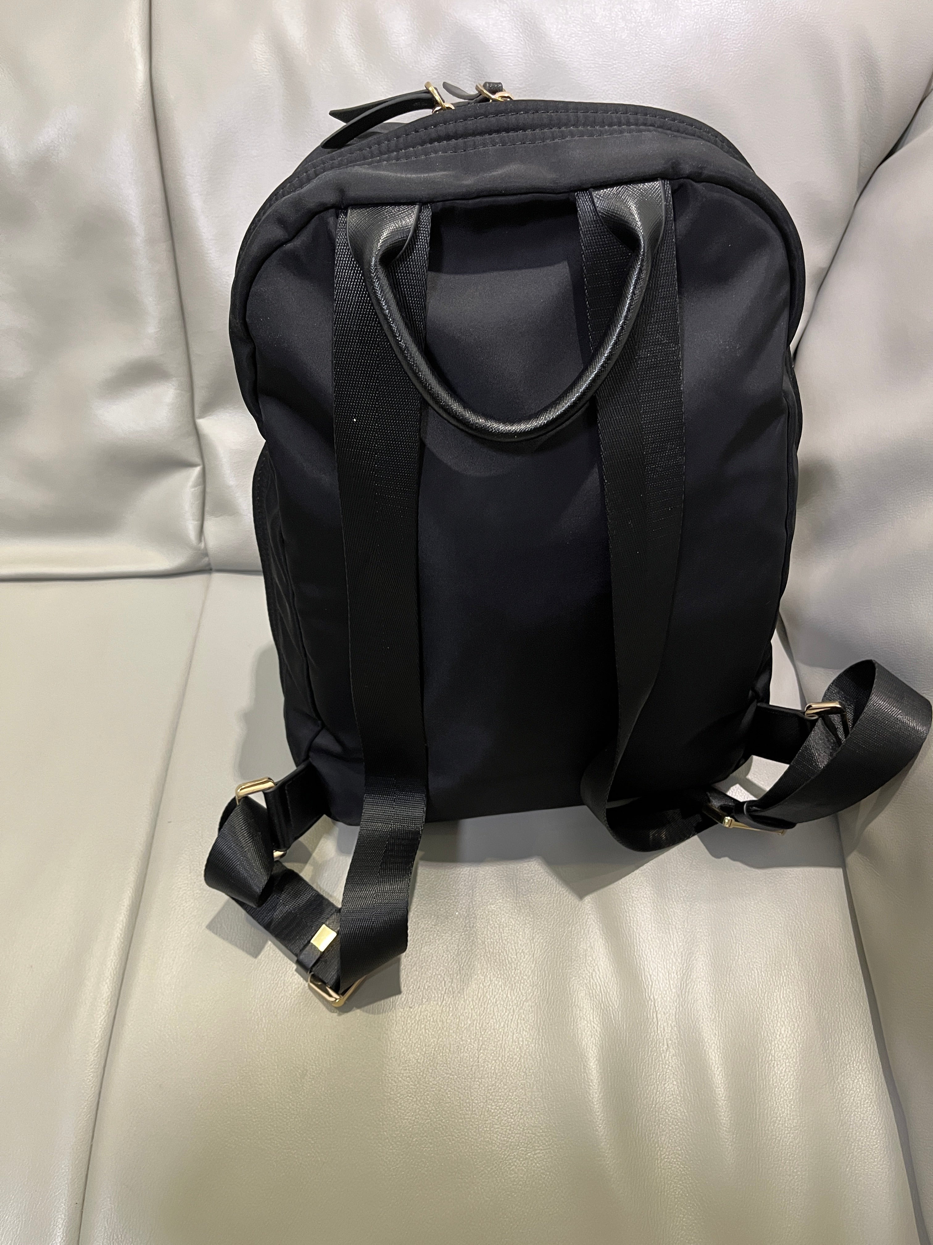 Leichter Freizeit-Laptop-Rucksack für den Alltag product image 2